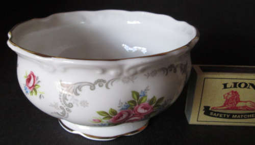 Royal Albert Sugar Bowl 'Tranquility'