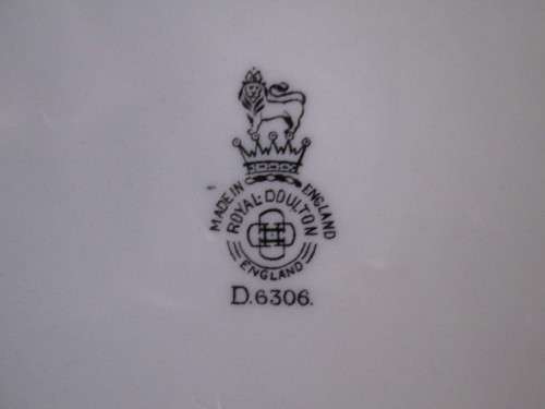 Royal Doulton Wall Plate 'Dickens'