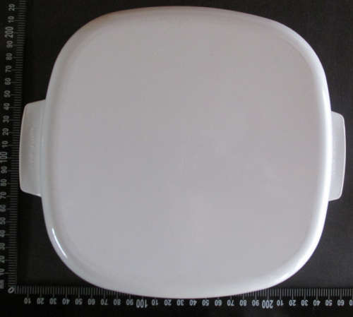 Corning Ware 'Country Cornflower' Dish with Lid A-2-B 2 Liter