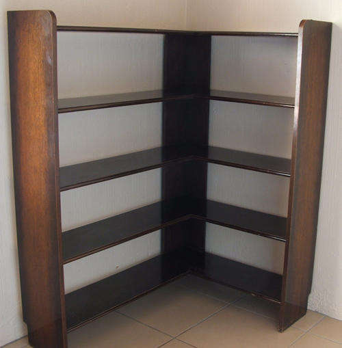 Bookshelf for a corner