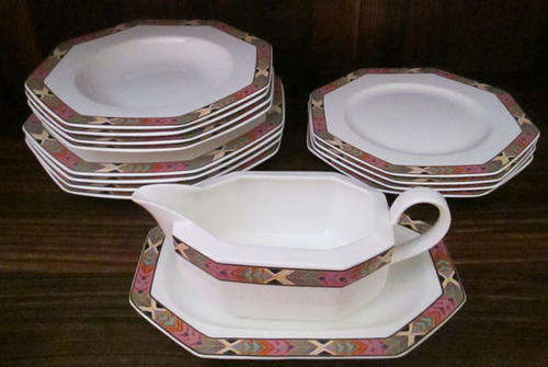 Villeroy and Boch "Chayenne" Dinner Set for 4