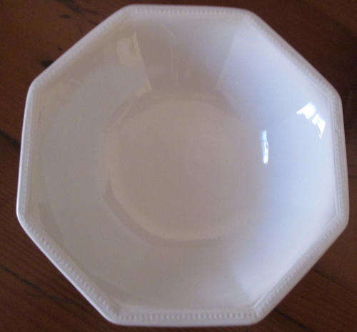 Johnson Brothers Soup Plate 'Heritage White