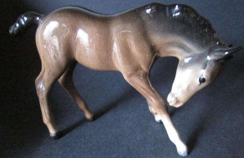 Horse (Beswick???)