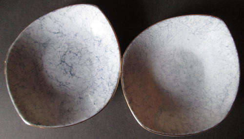 2 Royal Albert Dishes 'Gossamer'