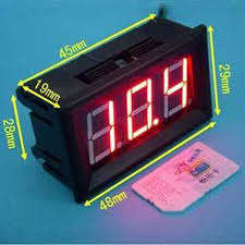 Voltmeter Digital Red 3.2-30V DC