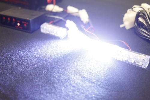 Car Truck 12V Vehicle Flashing Strobe Flash Warning Emergency White Strobe Flashing Light
