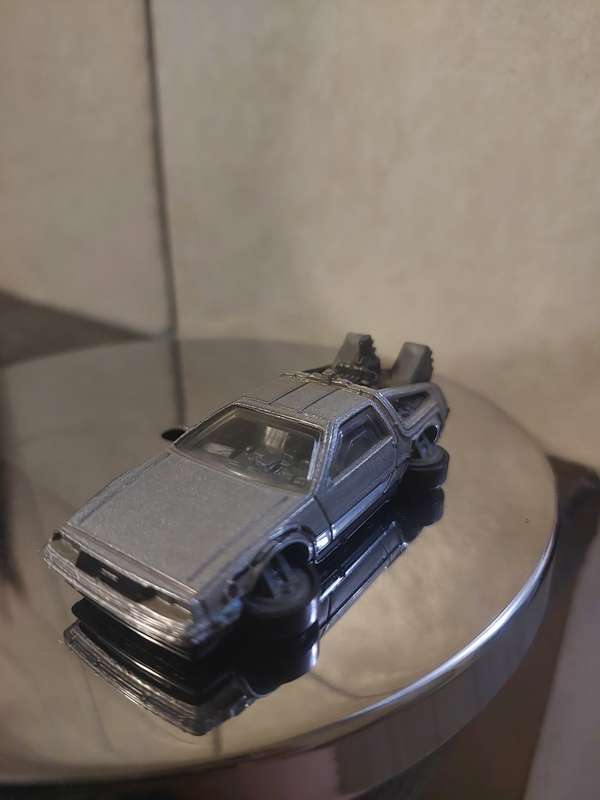 Hot Wheels Delorean Time Machine Hover Mode (Back to the Future)