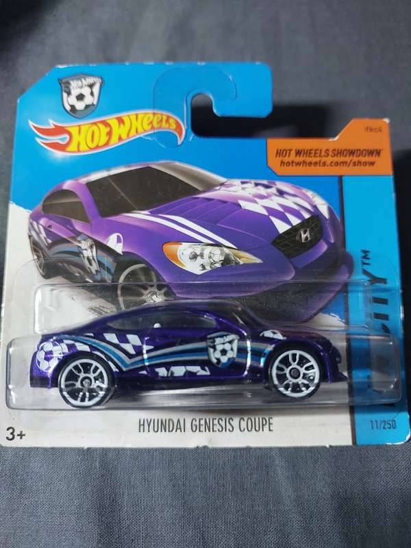 HYUNDAI GENESIS COUPE