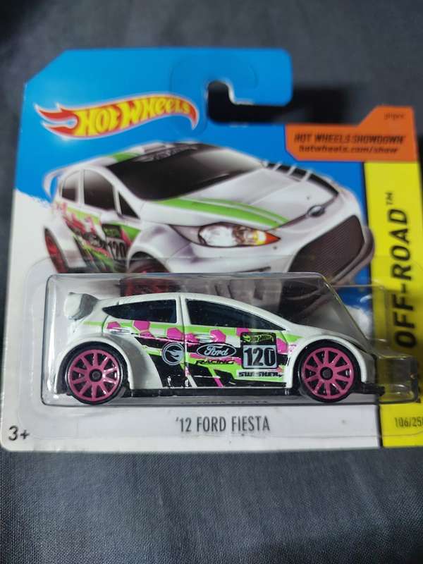 '12 FORD FIESTA (Treasure Hunt)
