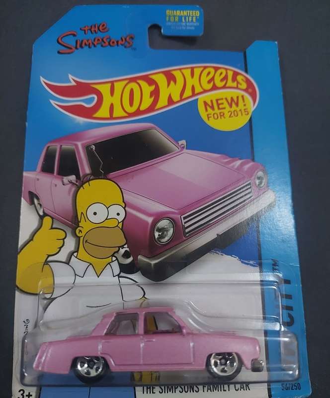 THE SIMPSONS PINK FAMILY CAR