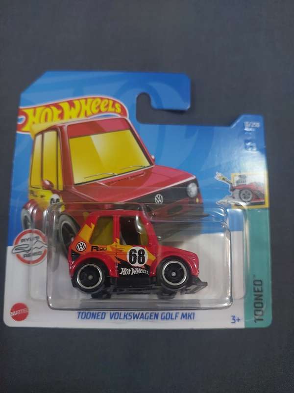 HOT WHEELS TOONED VOLKSWAGEN GOLF MK1
