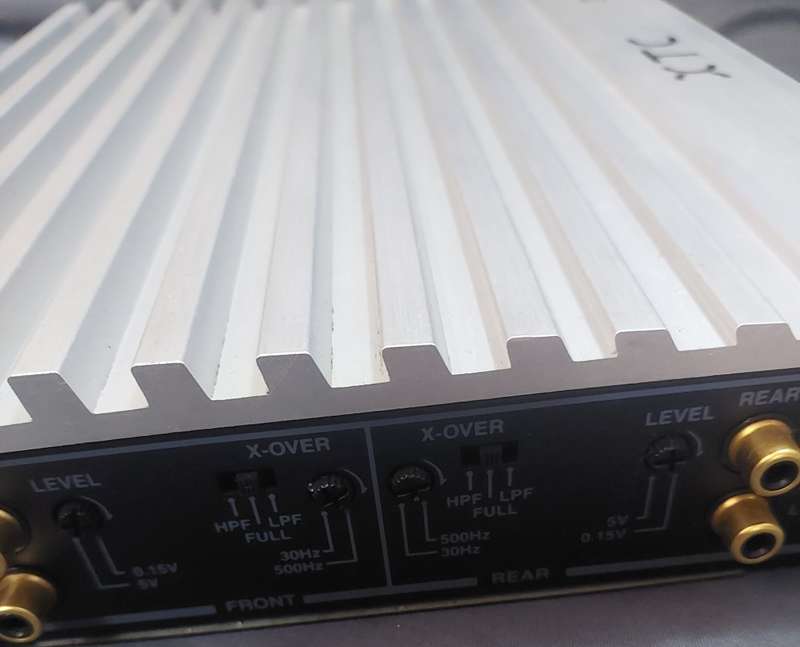 XTC AMPLIEFIER