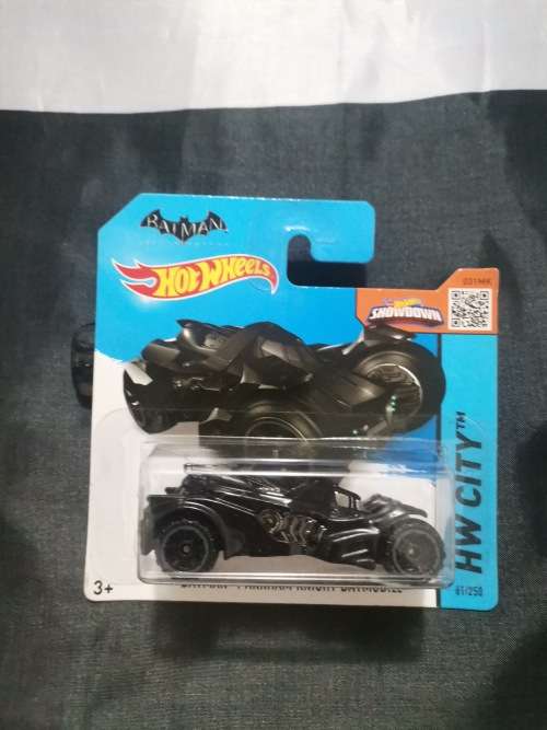 Batman Arkham Knight Batmobile (2015)