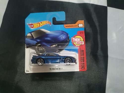 '95 Mazda RX-7 (2017)