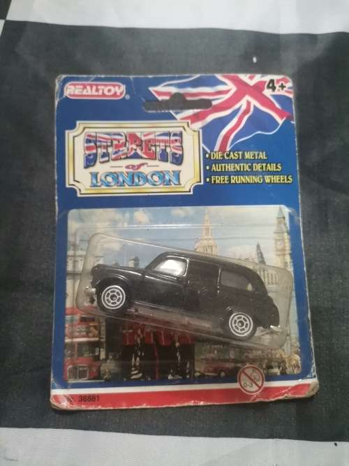 Realty - The Black Taxi - London