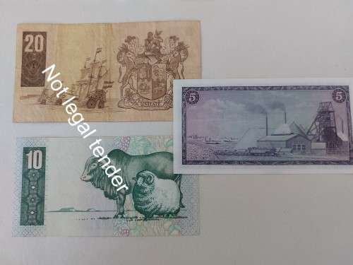 Super Sale! Set of Three TW de Jongh RSA Notes: R20, R10 & R5!