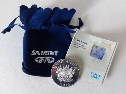 Super Sale! 2010 Nadine Gordimer Special Edition Uncirculated Silver R1 Coin (with COA & Pouch)