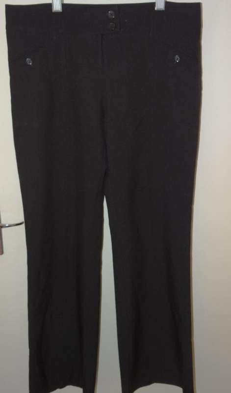 Ladies Black Pants Very good condition size14 Kelso