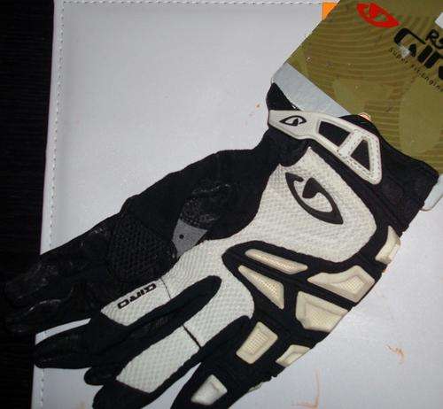 Giro Gloves Size Meduim Black and White