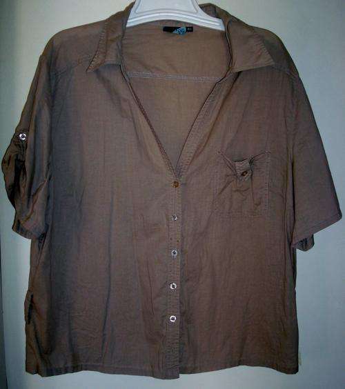 Womans Top Insync size 46