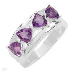 Charming Brand New Ring With 1.80ctw Genuine Amethysts Made in 925 Sterling silver. Total item weigh