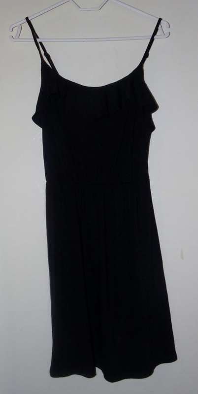 Mossimo Supply co Size M Black dress new with no tags and Old navy knitted top size M with tags