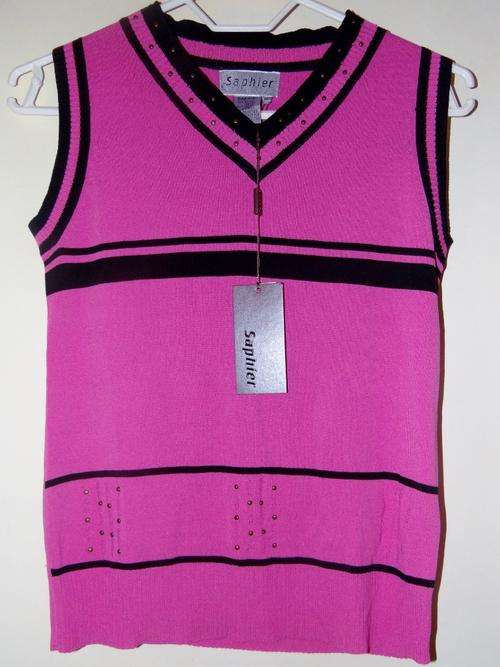 Pink knitted top Size Med Sapier Brand