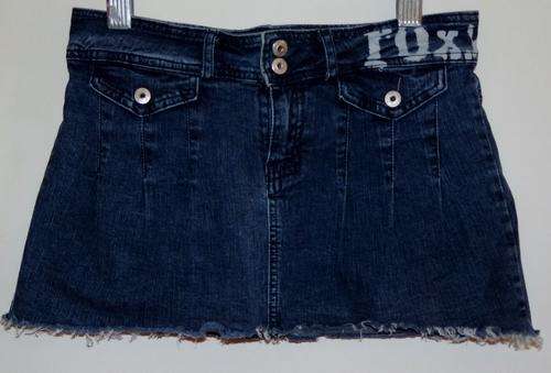 Roxy skirt size 34 small make will fit a 32 aswell
