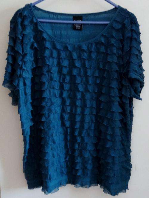 Womans size 4 XL. George