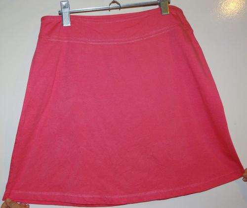womans skirt