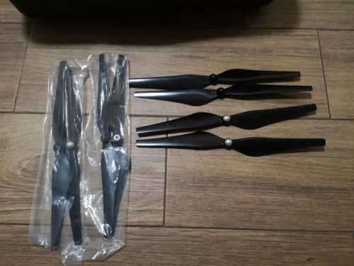 DJI INSPIRE 1 DRONE WITH ORIGINAL PACKAGING ONLY USED 2 TIMES STILL BRAND NEW