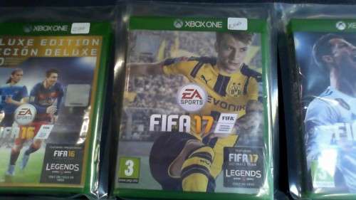 MICROSOFT XBOX ONE 500 GB - 1 X CONTROLLER - FREE GAME FIFA 17 IN EXCELLENT CONDITION