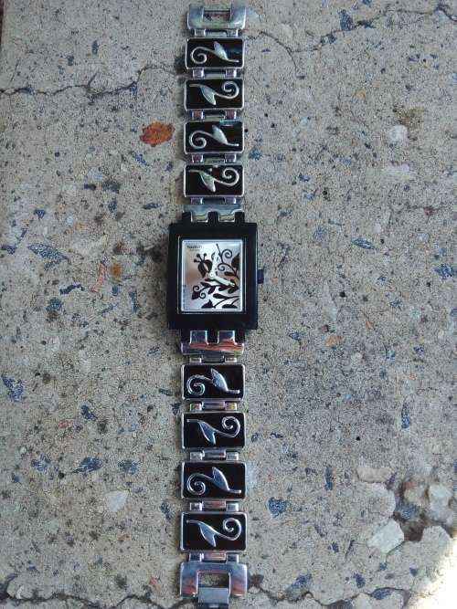 SWATCH WATCH - WATER RESISTANT