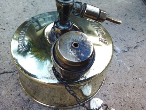 Vintage-Radius No. 42 Paraffin/Kerosene Camping Stove. Made in Sweden - YEAR 1932
