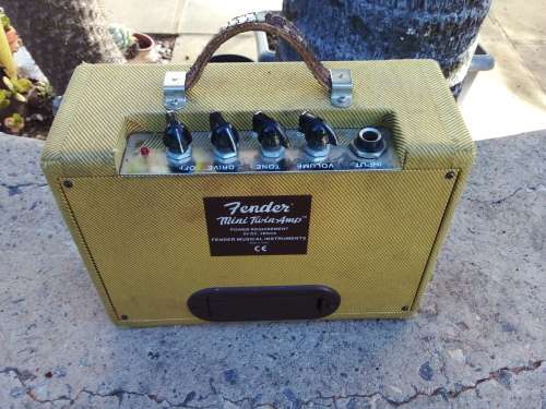 Fender MINI `57 Twin-amp Electric Guitar Amp - 100% Working