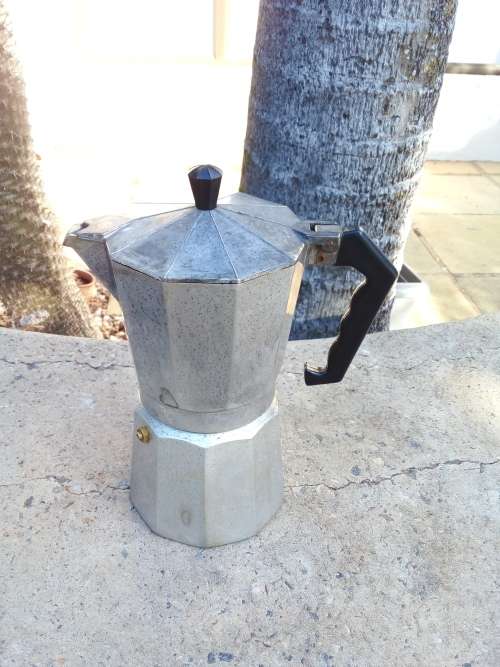 Vintage Moka Coffee Pot - 22CM  X 10.5 CM