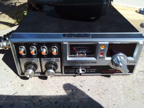VINTAGE GENERAL ELECTRIC CB RADIO 40 CHANNEL 3-5814A -  PLL SYSTEM