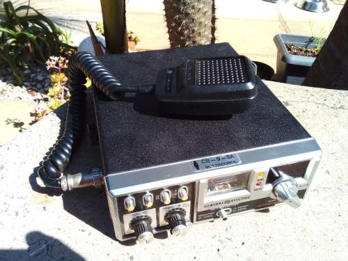 VINTAGE GENERAL ELECTRIC CB RADIO 40 CHANNEL 3-5814A -  PLL SYSTEM