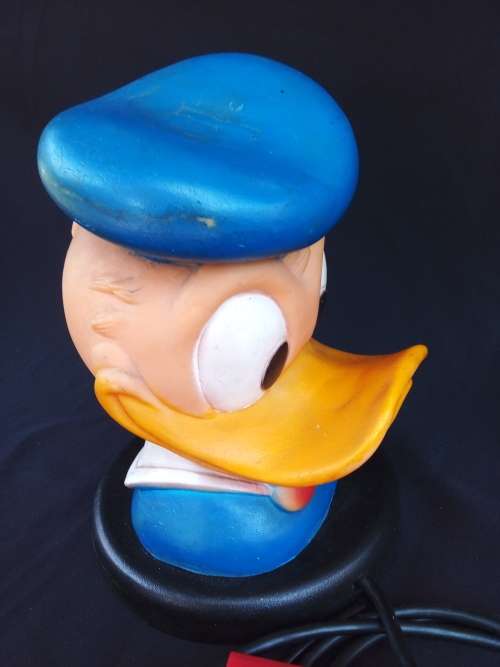 QUIRKY VINTAGE 1984 DONALD DUCK LAMP (MADE BY ILLUMINA) - NOT TESTED