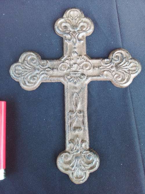 2 X CAST IRON CROSSES - AMAZING