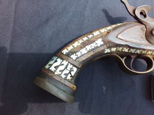 VINTAGE WOODEN GUN WITH PEARL INLAY AND BRASS - HEAVY - 41 CM X 4.5 CM