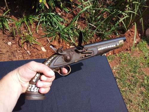 VINTAGE WOODEN GUN WITH PEARL INLAY AND BRASS - HEAVY - 41 CM X 4.5 CM