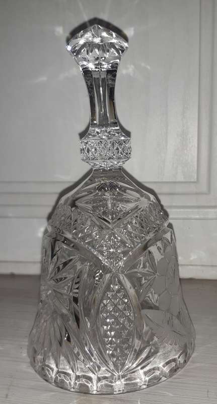 Amazing Piece - Cristal D`Arques Bell Like New