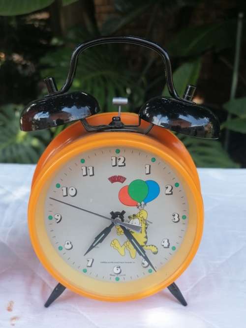 VERY RARE !!! GARFIELD 1978 WIND-UP CLOCK - 100% WORKING