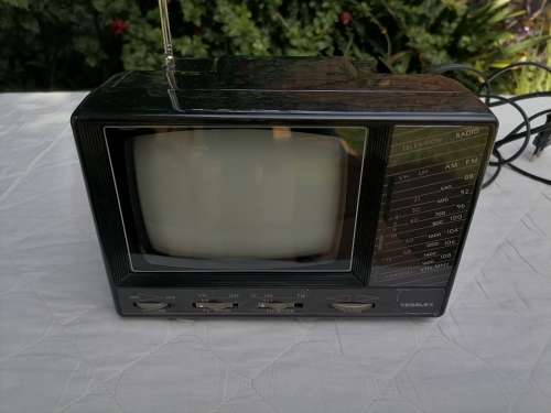 VINTAGE - TEDELEX - ACN-7205 5` Black/White Mini Television AND Radio - 100% WORKING