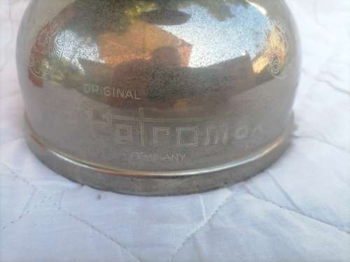 1950s VINTAGE PETROMAX 821/250 CP KEROSENE LANTERN MADE IN GERMANY - AMAZING NO DENTS, WITH GLASS