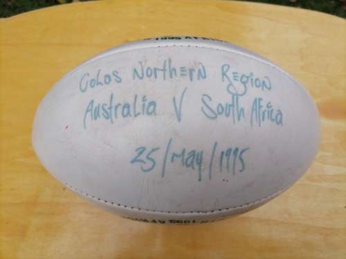 1995 SPRINGBOK WORLD CUP  LEATHER RUGBY BALL SIGNED - FULL SIZE PUMPED UP  - AMAZING CONDITION