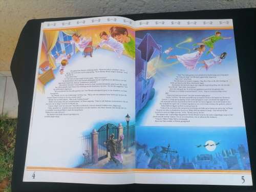 Robin Hood/Peter Pan story-telling pictorial book 1992 Tormont Canada JANE BRIERLEY - 2 BOOKS