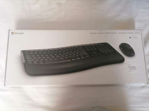 Microsoft 5050 MODEL 1728 Wireless Comfort Desktop Set - Keyboard and Mouse - 100% Working
