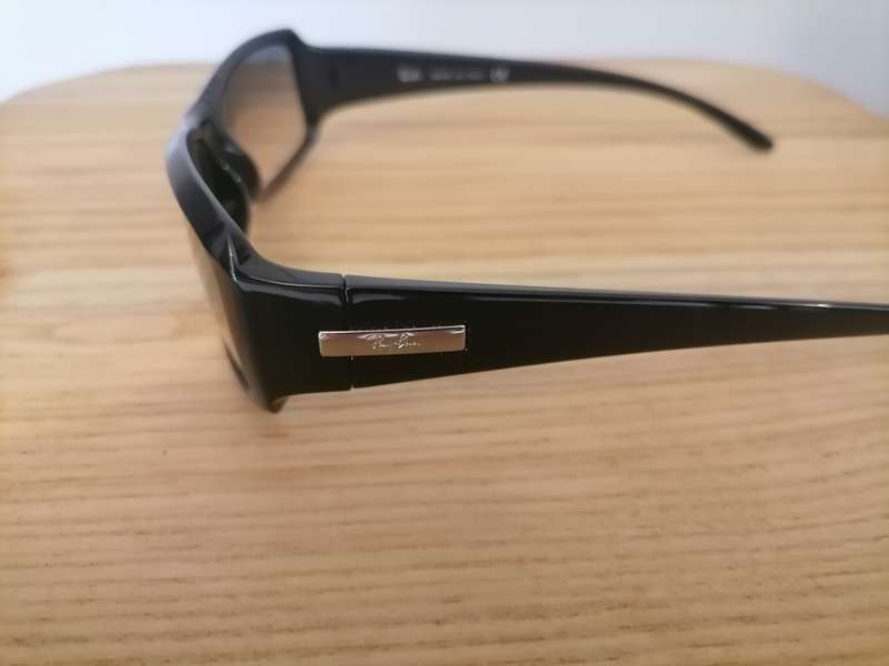 Ray Ban - Sunglasses - Black - AMAZING